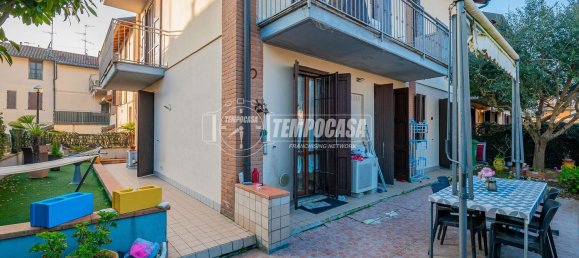 3 rooms Apartment in Cerro al Lambro, Italy No. 67867 8