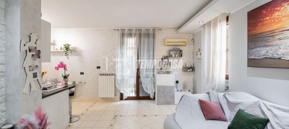 3 rooms Apartment in Cerro al Lambro, Italy No. 67867 19