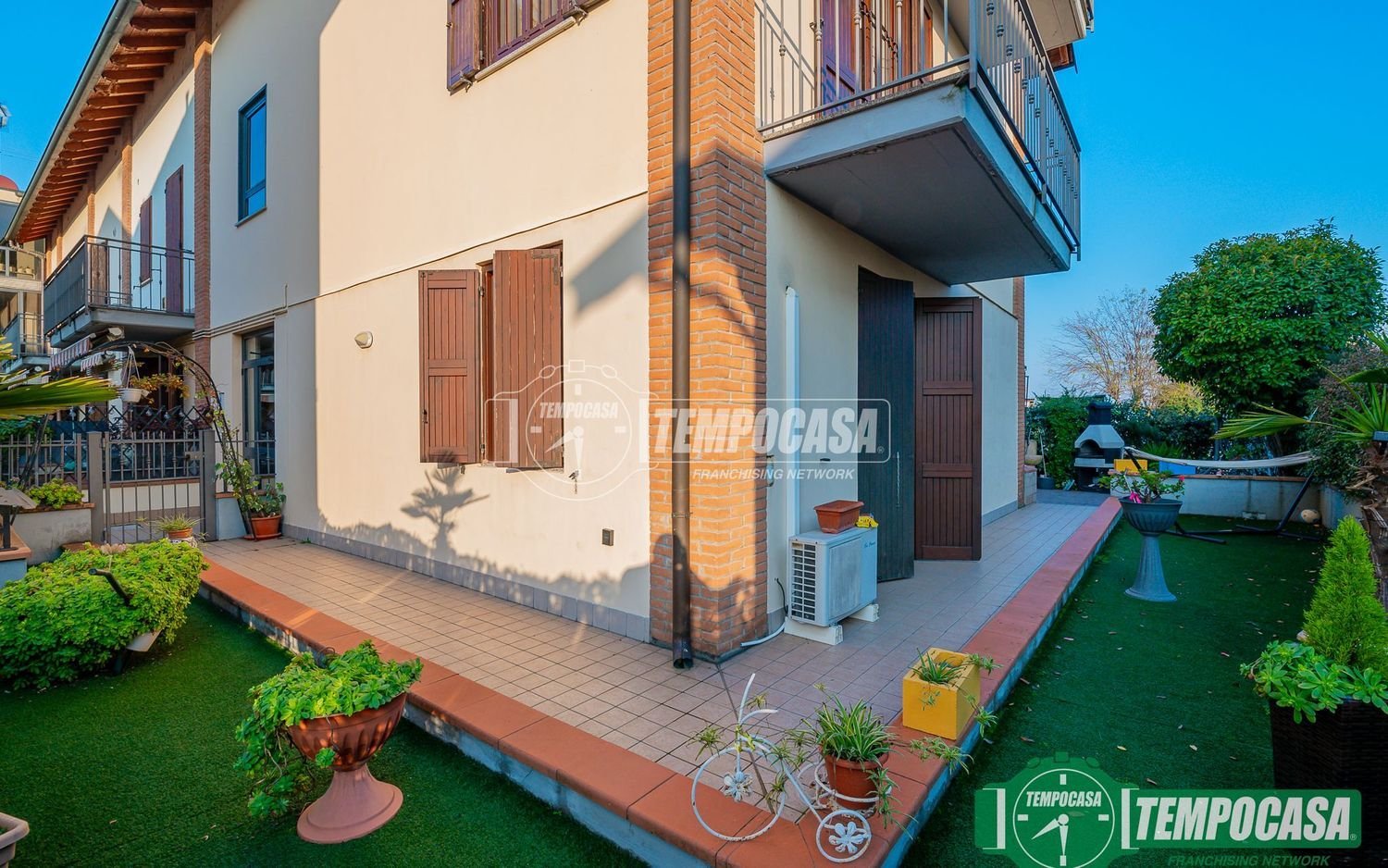 3 rooms Apartment in Cerro al Lambro, Italy No. 67867