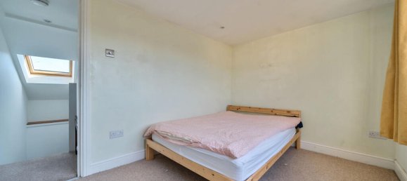 4 Schlafzimmer Haus in London, United Kingdom, Nr. 7576 29