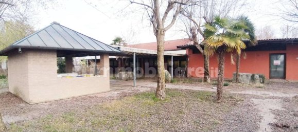 1 room Commercial property in Venice, Italy No. 142667 18