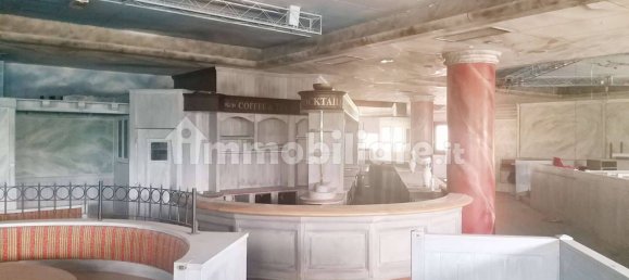 1 room Commercial property in Venice, Italy No. 142667 12