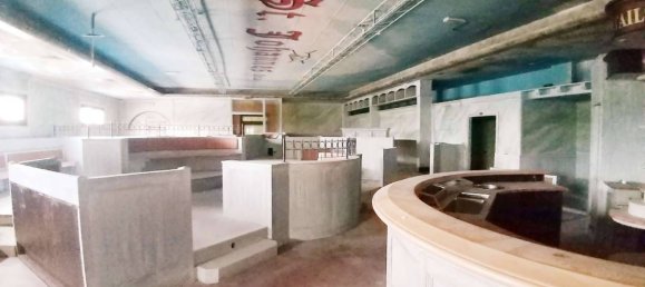 1 room Commercial property in Venice, Italy No. 142667 8