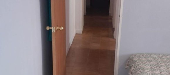 Apartamento de 2 dormitorios en Avilés, Spain No. 186989 6