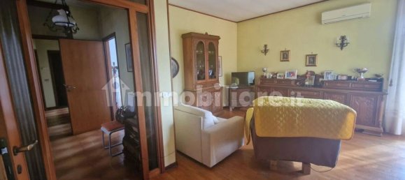 4 bedrooms Villa in Prato Sesia, Italy No. 335899 13
