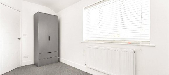 3 bedrooms Commercial property in Twickenham, United Kingdom No. 8486 17