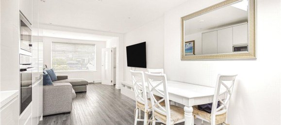 3 bedrooms Commercial property in Twickenham, United Kingdom No. 8486 3