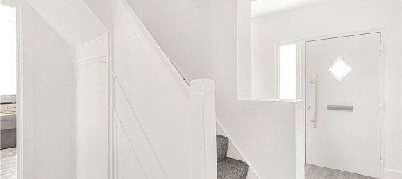 3 bedrooms Commercial property in Twickenham, United Kingdom No. 8486 13