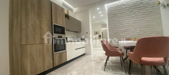 2 bedrooms Apartment in Bari, Italy No. 117991 3