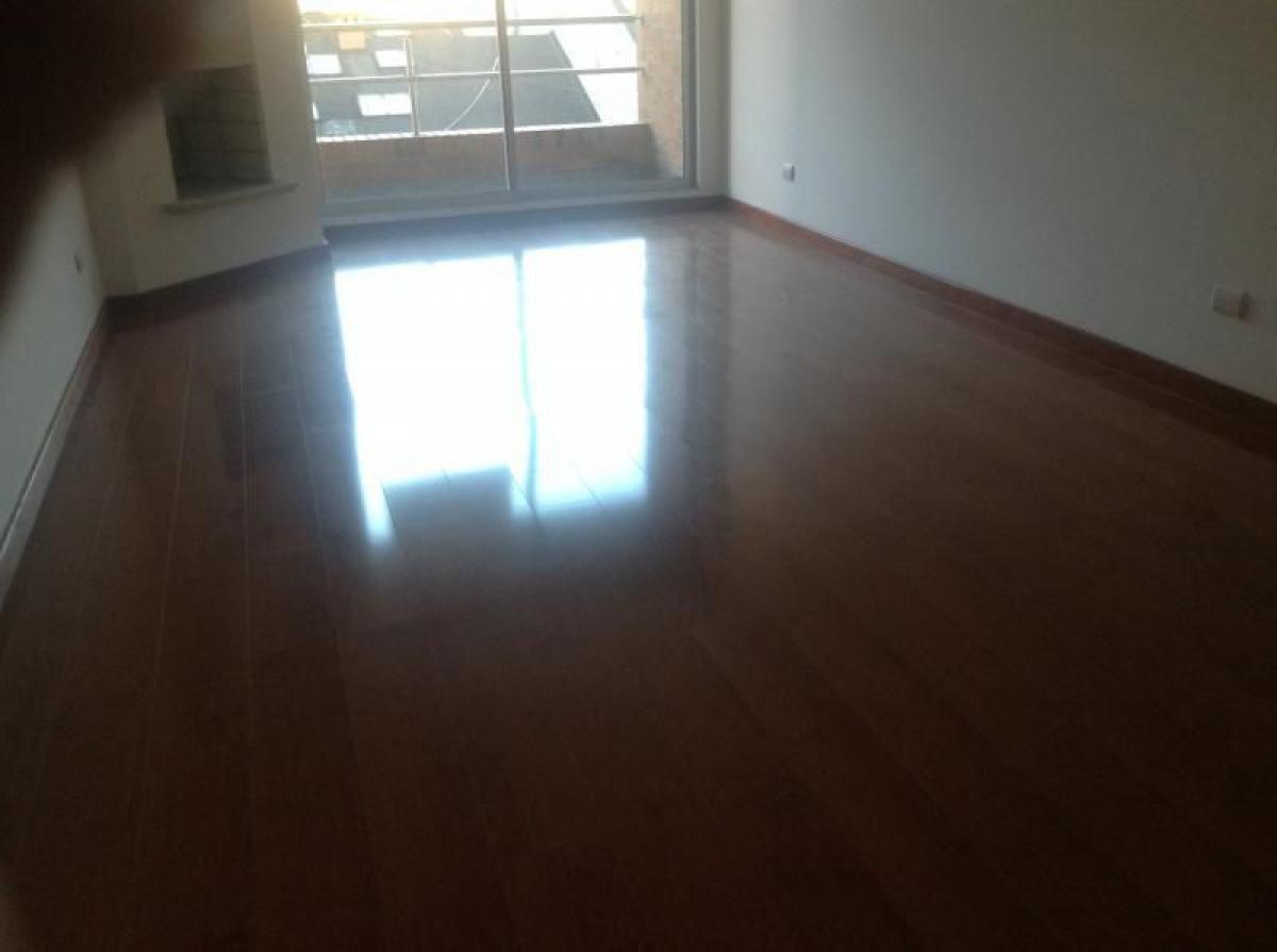 2 bedrooms House in Bogota, Colombia No. 11092