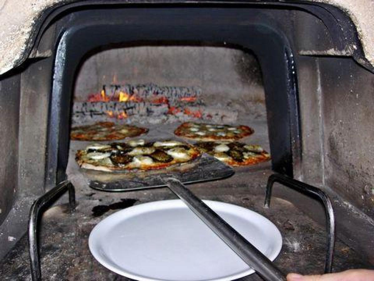 220m² Office in Cavaillon, France No. 18235