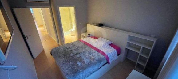 3 bedrooms Apartment in Porto, Portugal No. 110276 7