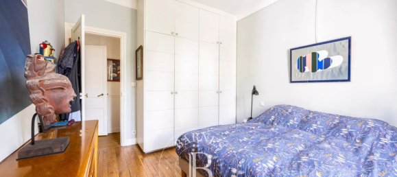 2 bedrooms Apartment in Paris, France No. 347444 11