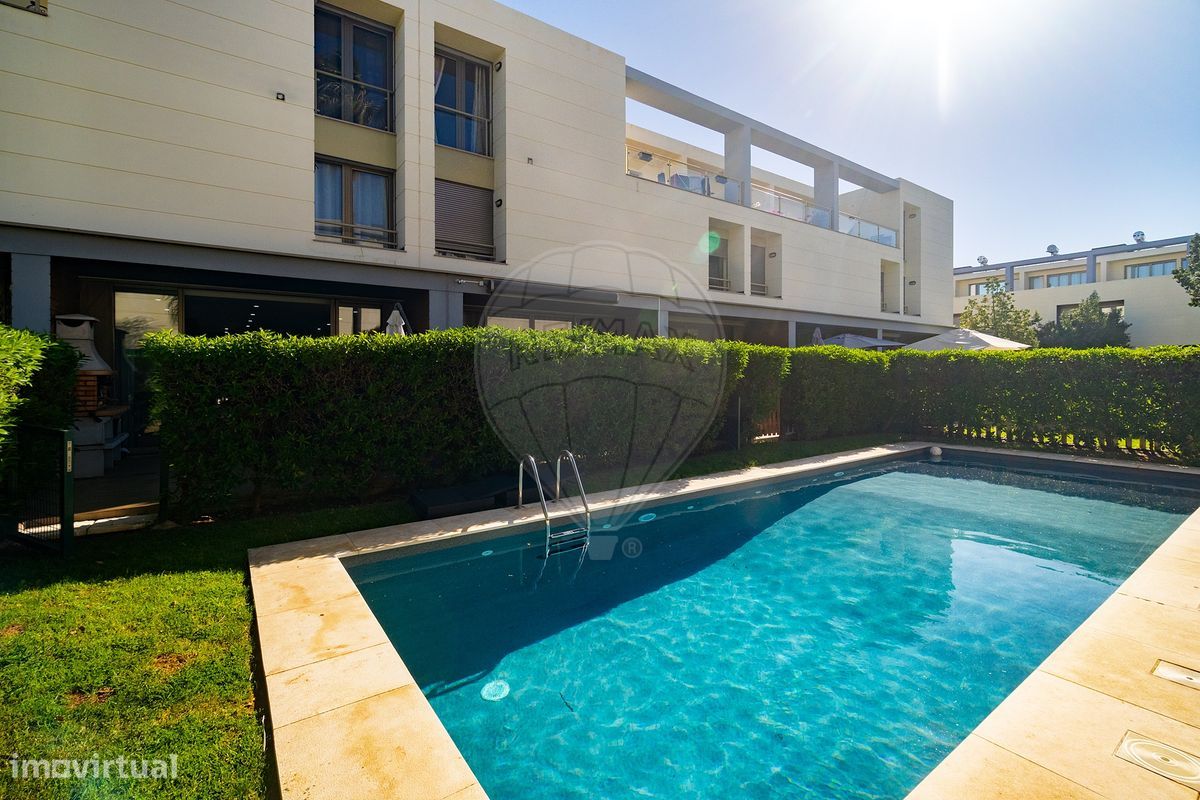 Дом с 3 спальнями в Феррейраш, Португалия № 274088