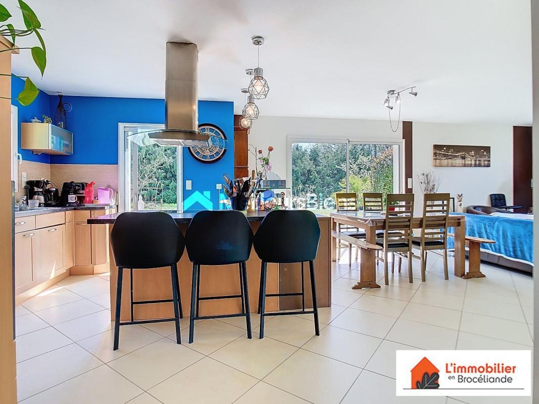 5 bedrooms House in Morbihan, France No. 308933