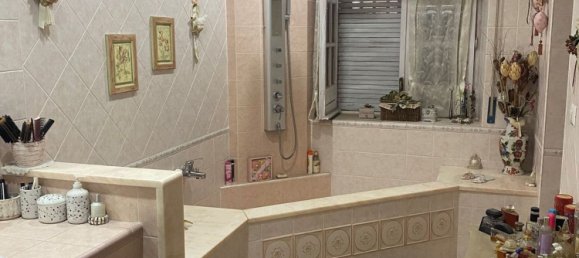 7-Zimmer Doppelhaus in Catania, Italy, Nr. 255504 9