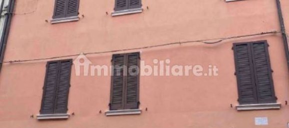 2 bedrooms Apartment in Ferrara, Italy No. 25097 3