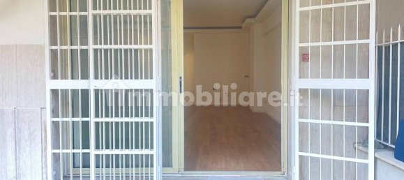 1 bedroom Apartment in Rome, Italy No. 44881 2