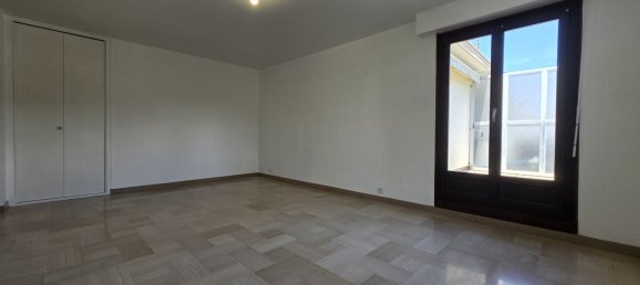 Apartamento de 3 dormitorios en Douvaine, France No. 298293 3