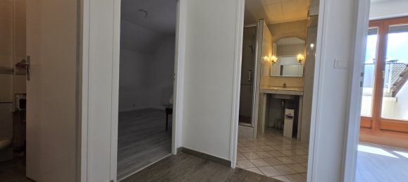 Apartamento de 3 dormitorios en Douvaine, France No. 298293 14