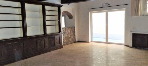 Apartamento de 4 divisões em Reggio Emilia, Italy N.º 74444 8