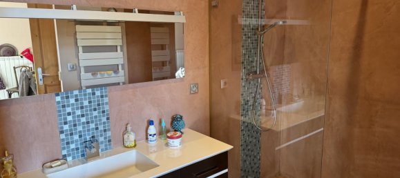 3 bedrooms House in Casteljaloux, France No. 302078 9