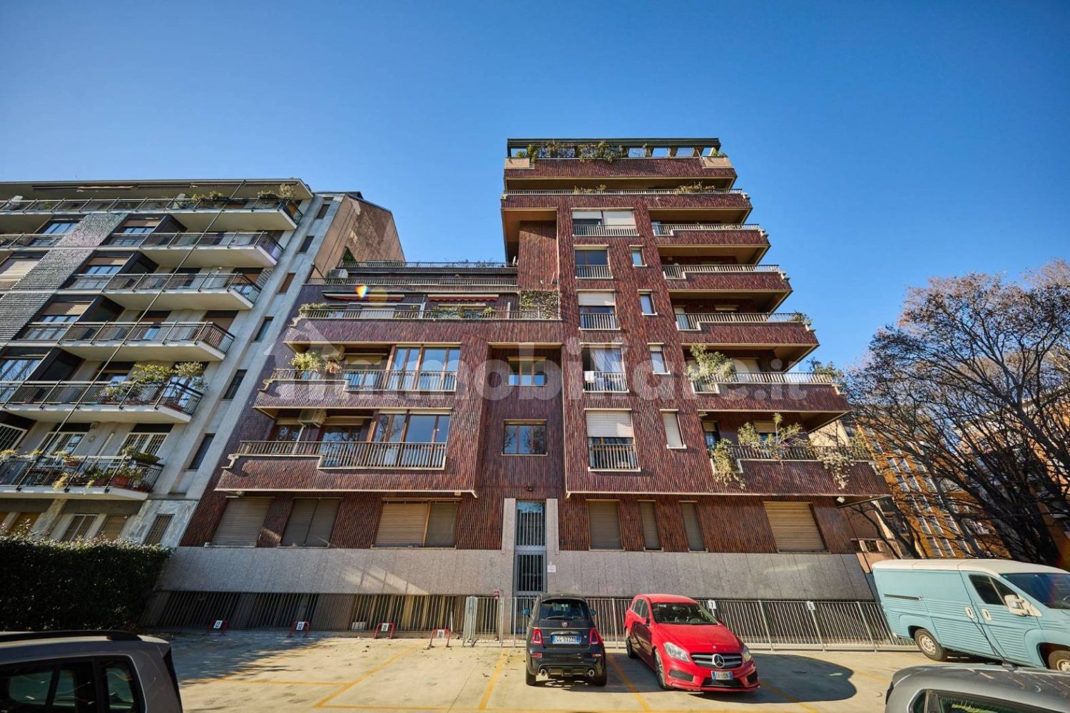 3 rooms Office in Milan, Italy No. 314933