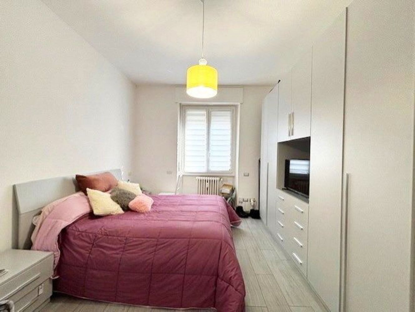 2 rooms Apartment in Milan, Italy No. 241782
