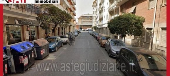 Квартира с 5 спальнями в Рим, Италия № 330877 18