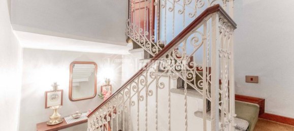 Вилла с 3 спальнями в Милан, Италия № 355752 27