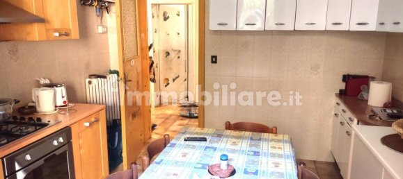 2 bedrooms Apartment in Bologna, Italy No. 271442 4