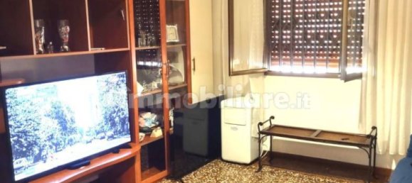 2 bedrooms Apartment in Bologna, Italy No. 271442 2