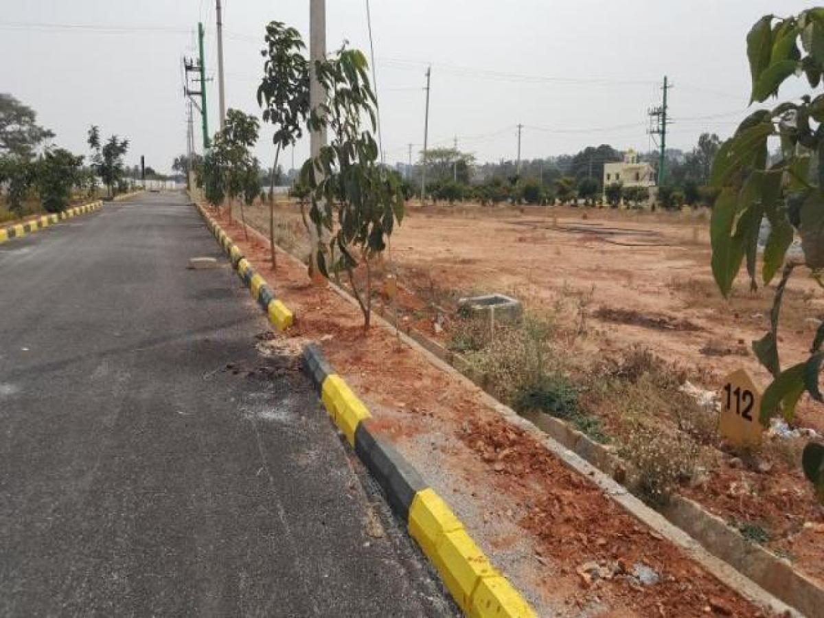  Land in Bangalore, India No. 33347