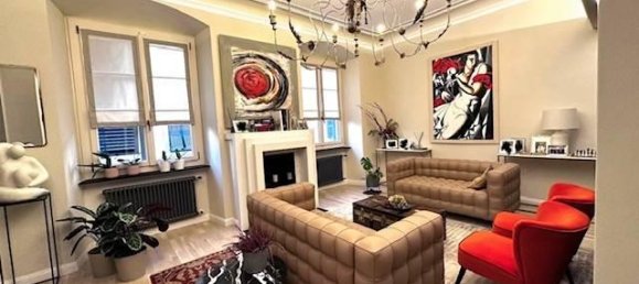 9 rooms Apartment in Genoa, Italy No. 64025 5