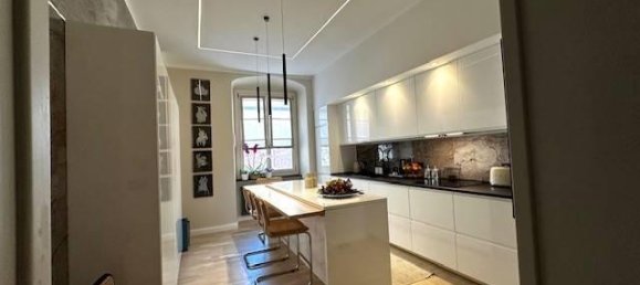 9 rooms Apartment in Genoa, Italy No. 64025 10