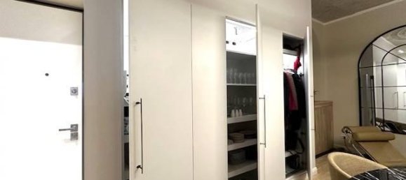 9 rooms Apartment in Genoa, Italy No. 64025 86