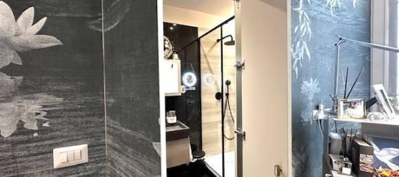 9 rooms Apartment in Genoa, Italy No. 64025 28