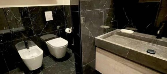 9 rooms Apartment in Genoa, Italy No. 64025 34