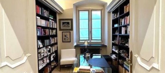 9 rooms Apartment in Genoa, Italy No. 64025 32