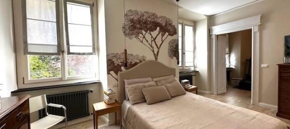 9 rooms Apartment in Genoa, Italy No. 64025 55