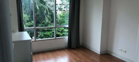 Кондоминиум  в Клонг Тоэй, Таиланд № 68324 2