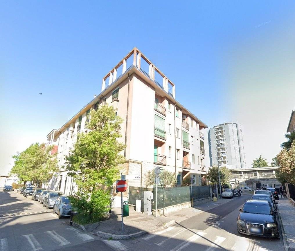 Lagerhaus in Bresso, Italy 75m², Nr. 341944