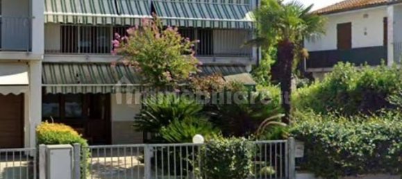 3 bedrooms House in Ravenna, Italy No. 96226 11