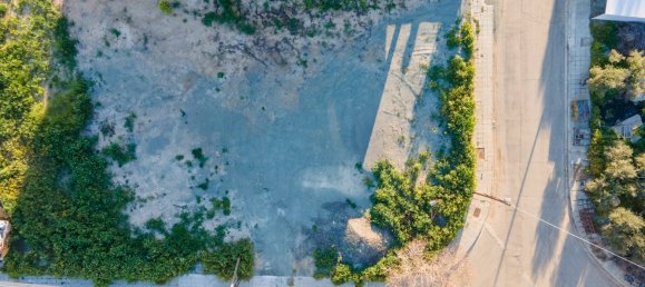 622 m² terreno en venta en Pervolia, Larnaka, Cyprus № 181188 8