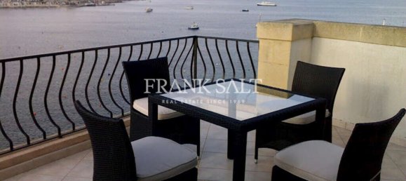 2 bedrooms Penthouse in Saint Paul's Bay, Malta No. 10679 2