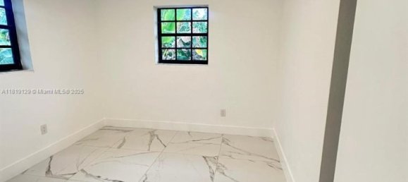 5 chambres villa à vendre à Miami, Miami-Dade, Florida, USA № 614711 13