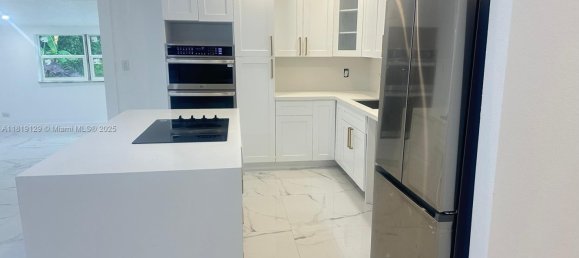 5 chambres villa à vendre à Miami, Miami-Dade, Florida, USA № 614711 27