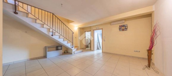 Villa de 2 dormitorios en Rome, Italy No. 198558 6