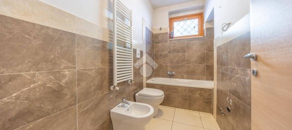 Villa de 2 dormitorios en Rome, Italy No. 198558 11