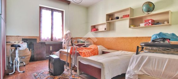 Casa de 4 dormitorios en Borgo d'Ale, Italy No. 57337 18